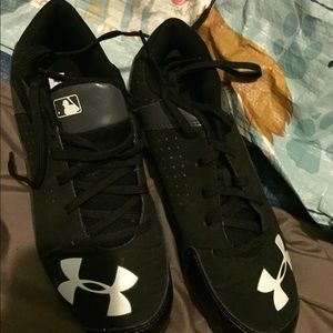 Men’s Under Armour Cleats size 7.5